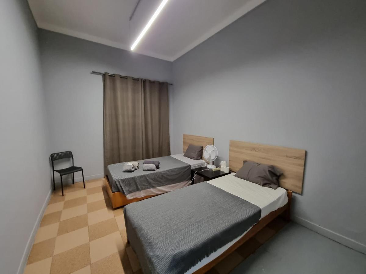 Hostel Da Estacao Portimao Ngoại thất bức ảnh